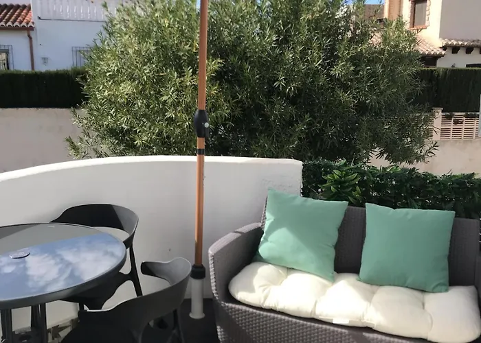 Διαμέρισμα Moderno Estudio En Bonita Urbanizacion