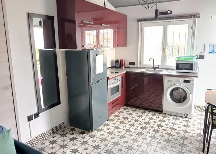 Moderno Estudio En Bonita Urbanizacion